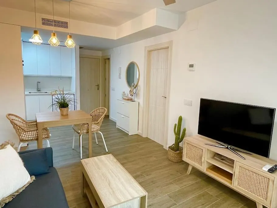 Lovely Beach Apartment Rincón de la Victoria Spanien